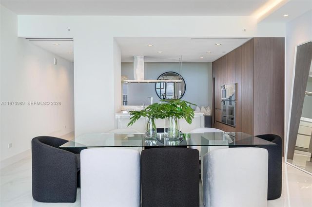 18501 Collins Ave 2003, Sunny Isles Beach, FL 33160