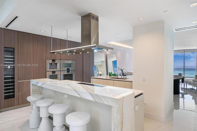 18501 Collins Ave 2003, Sunny Isles Beach, FL 33160