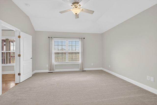 406 Red Square Court, Richmond, KY 40475