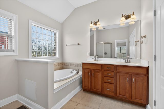 406 Red Square Court, Richmond, KY 40475