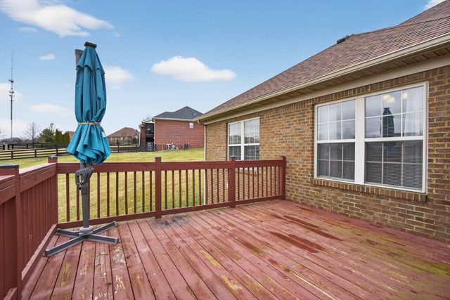 406 Red Square Court, Richmond, KY 40475