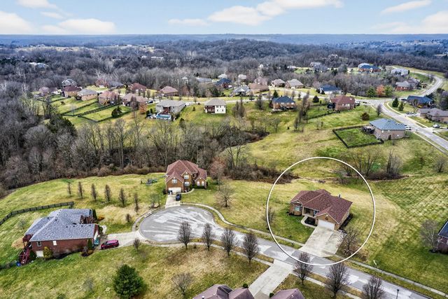 406 Red Square Court, Richmond, KY 40475