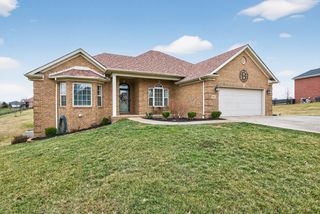 406 Red Square Court, Richmond, KY 40475