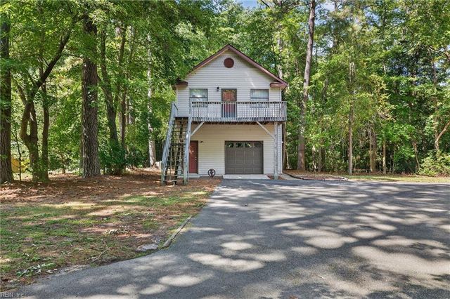 23285 Lake Shores CT, Carrollton, VA 23314