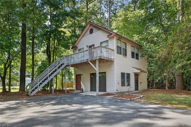 23285 Lake Shores CT, Carrollton, VA 23314