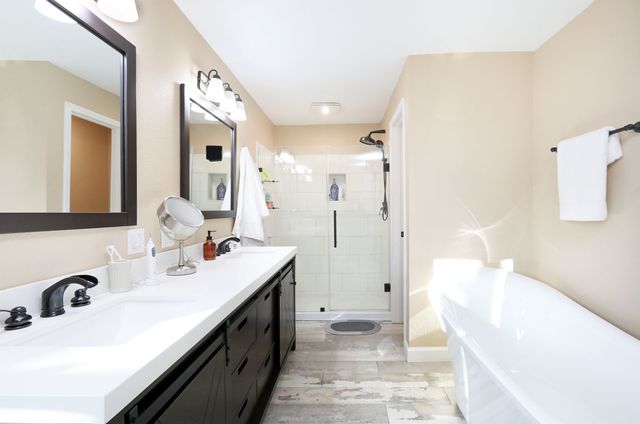 4119 70th Street, Urbandale, IA 50322