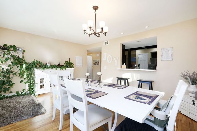 4119 70th Street, Urbandale, IA 50322