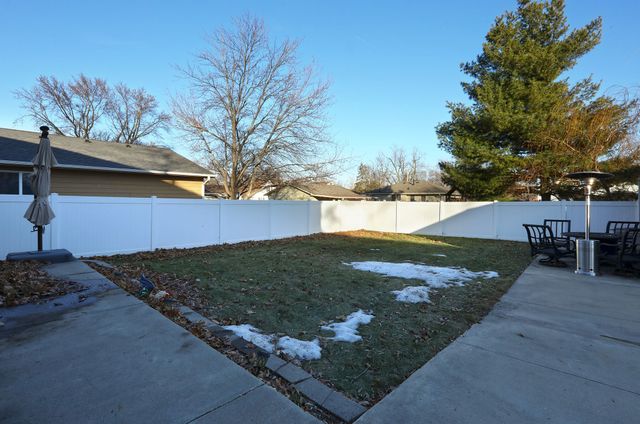 4119 70th Street, Urbandale, IA 50322