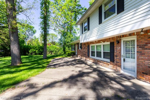 2505 Townhill, Troy, MI 48084