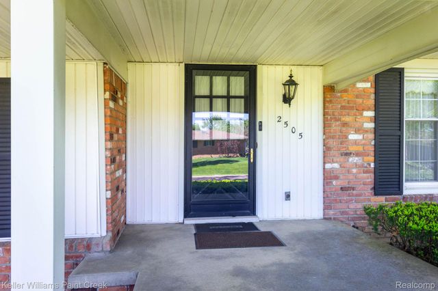 2505 Townhill, Troy, MI 48084