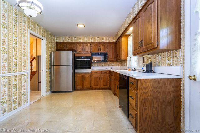 2505 Townhill, Troy, MI 48084