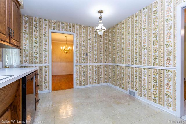 2505 Townhill, Troy, MI 48084