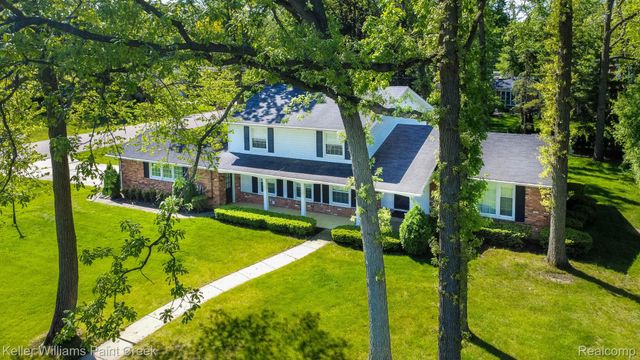 2505 Townhill, Troy, MI 48084