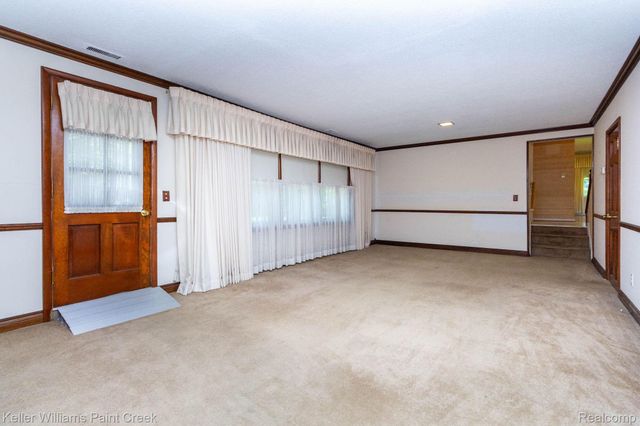 2505 Townhill, Troy, MI 48084