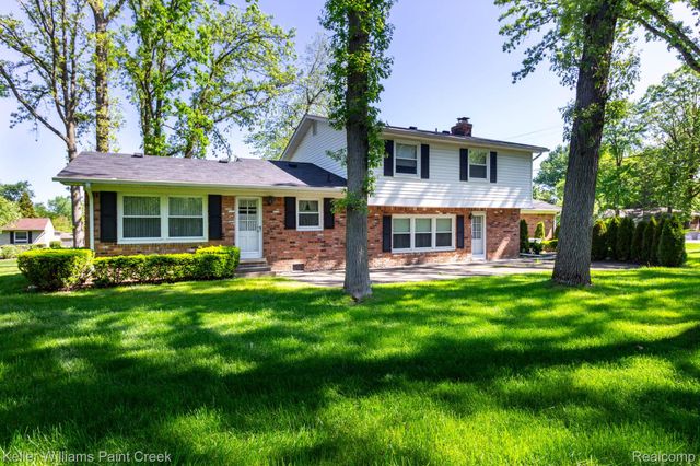 2505 Townhill, Troy, MI 48084
