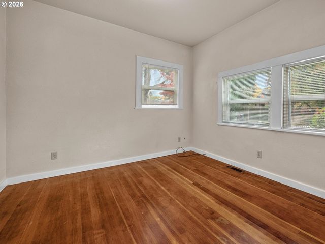 3326 Ne 15TH Ave, Portland, OR 97212
