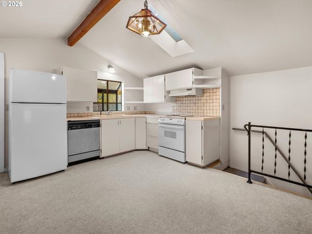 3326 Ne 15TH Ave, Portland, OR 97212