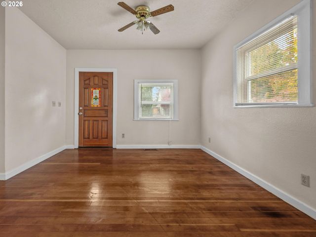 3326 Ne 15TH Ave, Portland, OR 97212