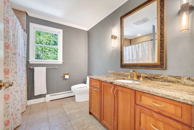 20 Winter Street, Medfield, MA 02052