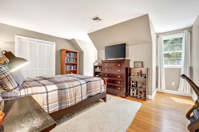 20 Winter Street, Medfield, MA 02052