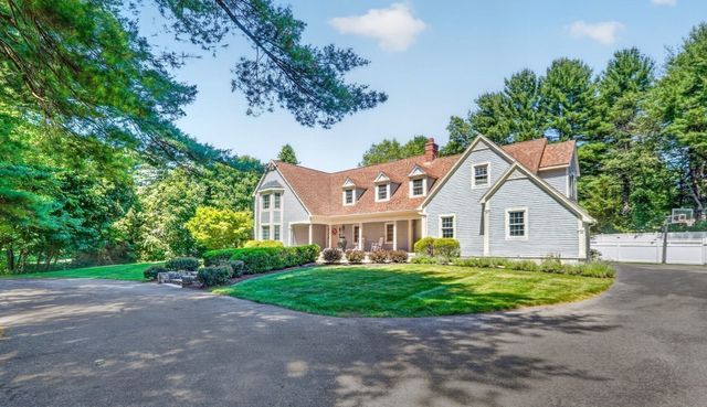 20 Winter Street, Medfield, MA 02052