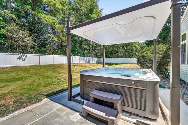 20 Winter Street, Medfield, MA 02052