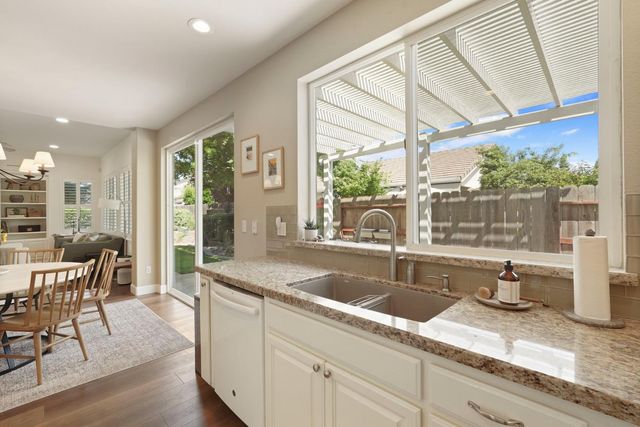 2639 Creekside Dr, Lodi, CA 95242
