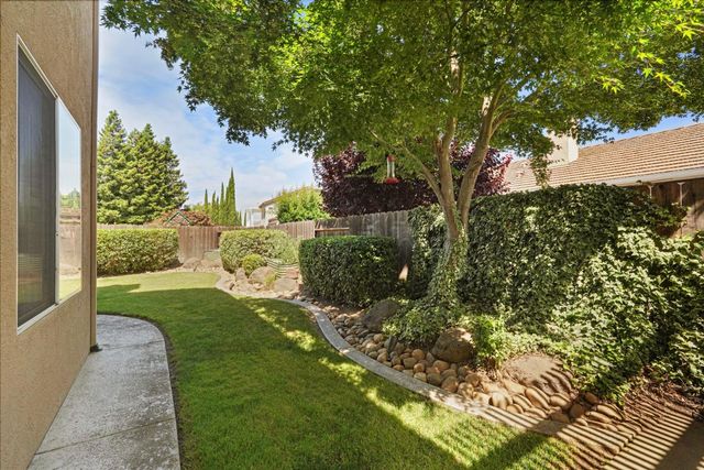 2639 Creekside Dr, Lodi, CA 95242