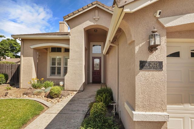 2639 Creekside Dr, Lodi, CA 95242