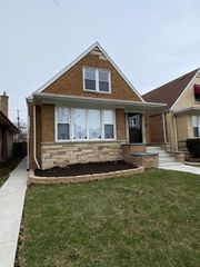 8354 S Winchester Avenue, Chicago, IL 60620