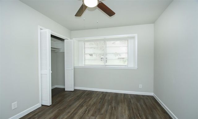 9205 Vicksburg Avenue, Texas City, TX 77591