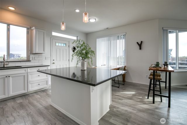 1415 Storm King Avenue SW, Ocean Shores, WA 98569