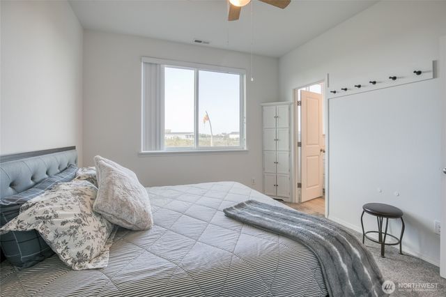 1415 Storm King Avenue SW, Ocean Shores, WA 98569