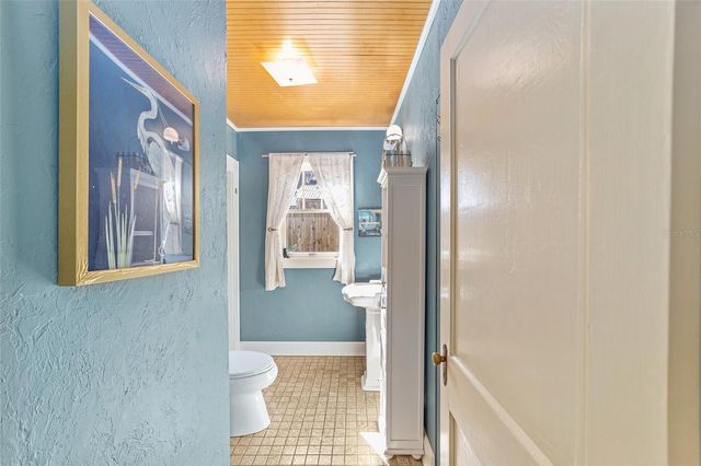 114 NE 11TH AVENUE, Ocala, FL 34470