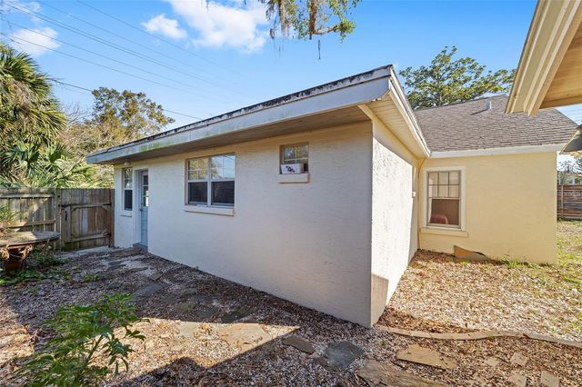 114 NE 11TH AVENUE, Ocala, FL 34470