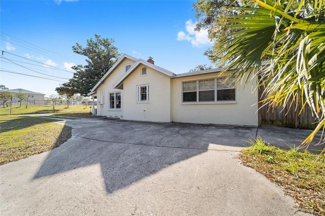 114 NE 11TH AVENUE, Ocala, FL 34470