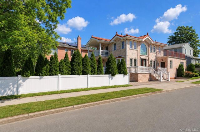 24809 Rushmore Avenue, Douglaston, NY 11362