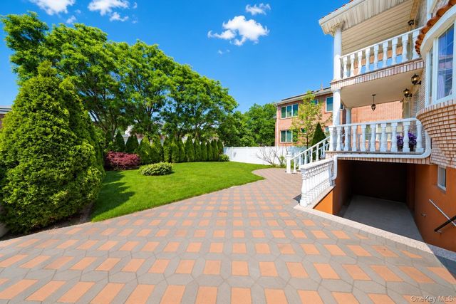 24809 Rushmore Avenue, Douglaston, NY 11362