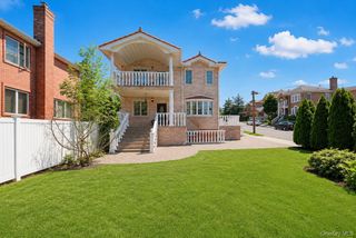 24809 Rushmore Avenue, Douglaston, NY 11362