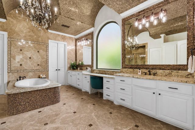 35 Karsten Creek Way, The Woodlands, TX 77389