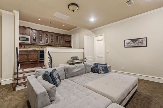 35 Karsten Creek Way, The Woodlands, TX 77389