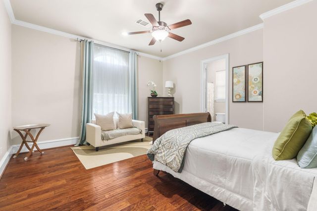 35 Karsten Creek Way, The Woodlands, TX 77389