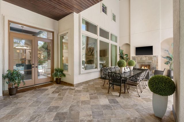 35 Karsten Creek Way, The Woodlands, TX 77389