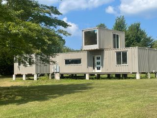 7767 warren woods Road, Three Oaks, MI 49128