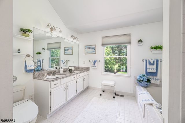 15 Mill Creek Rd, Sparta Twp., NJ 07871