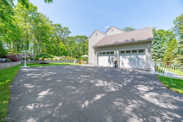 15 Mill Creek Rd, Sparta Twp., NJ 07871