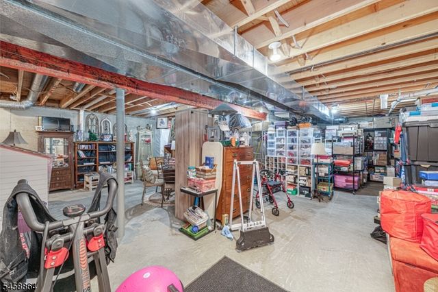 15 Mill Creek Rd, Sparta Twp., NJ 07871