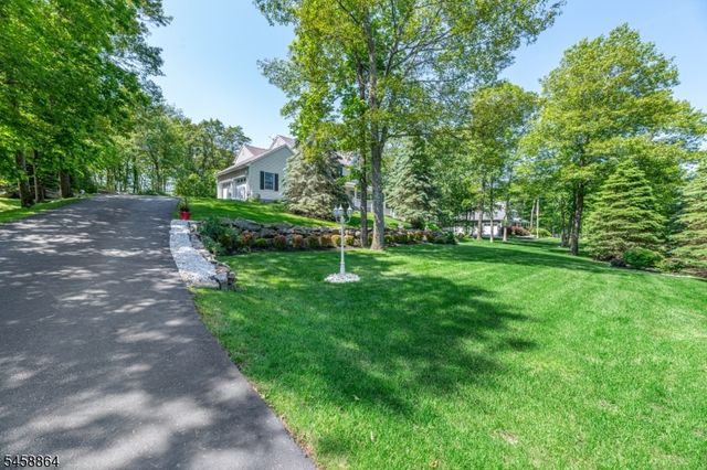 15 Mill Creek Rd, Sparta Twp., NJ 07871