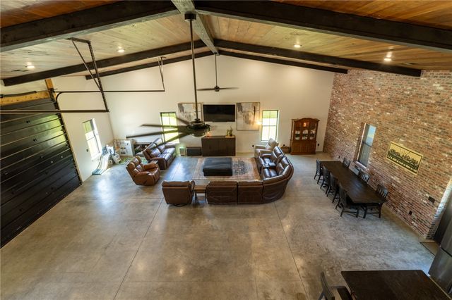 1518 Lacy Drive, Elkins, AR 72727