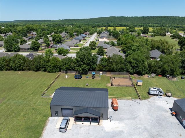 1518 Lacy Drive, Elkins, AR 72727